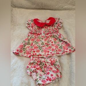 🌸5/$50🌸Baby Floral Pink Smocked Dress with Bloomers